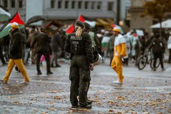 Ein Fall in Wels: Erste Hilfe und Polizei